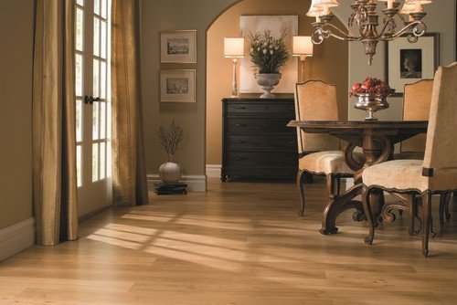 hallway floor with lvt